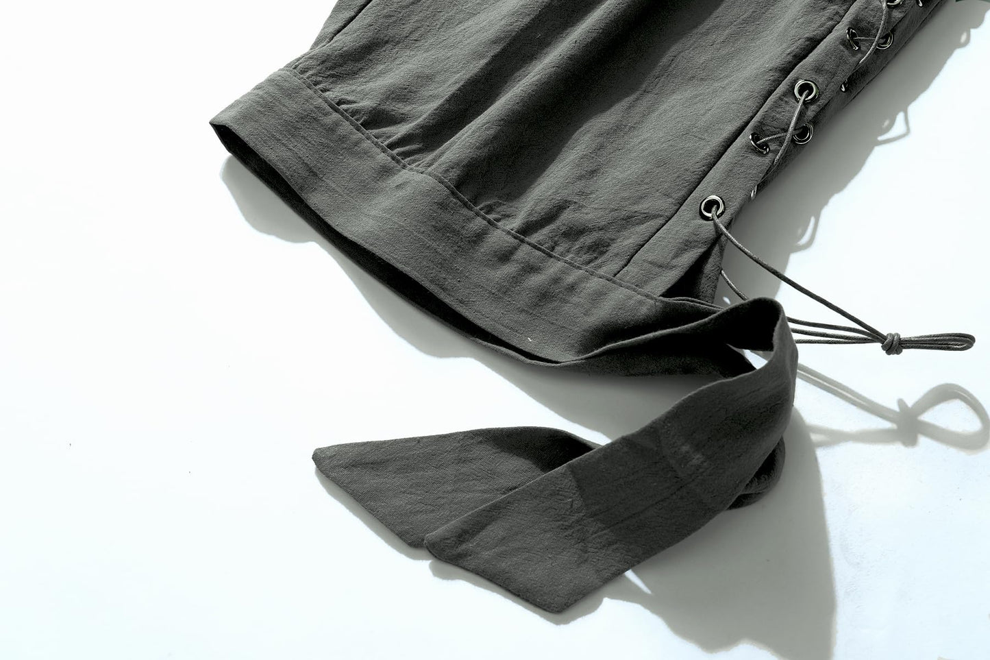 JIEFULL Men's Pirate Shorts- Renaissance Costume Trousers- Medieval Retro Pants -Viking Shorts X-Large Black