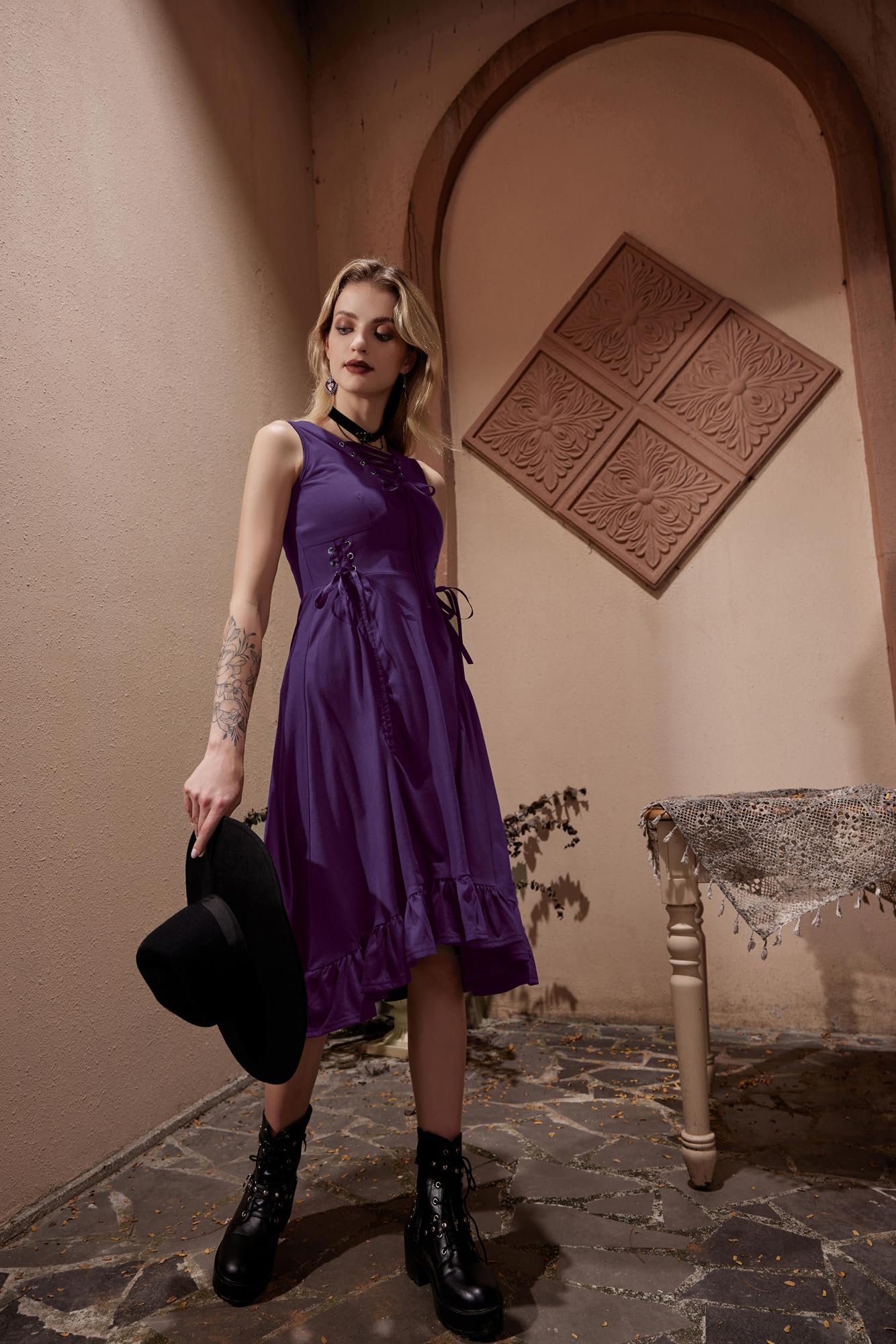 Scarlet Darkness Renaissance Faire Costume Women Lace Up