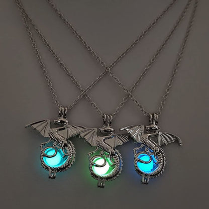 Luminous Pterodactyl Dragon Necklace - Glow in The Dark - Vintage Punk Pendant