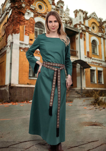 Wine Medieval Linen Dress for Women with Lace Up Costume