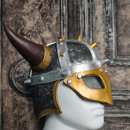 EUROSUN Middle Ages Knight Soldier Warrior Costume Helmet with Mask Viking Age Horned Viking Helmet Berserker Weapon Costume Hat Sallet Adult for Halloween Cosplay LARP Unisex 13.3'' W
